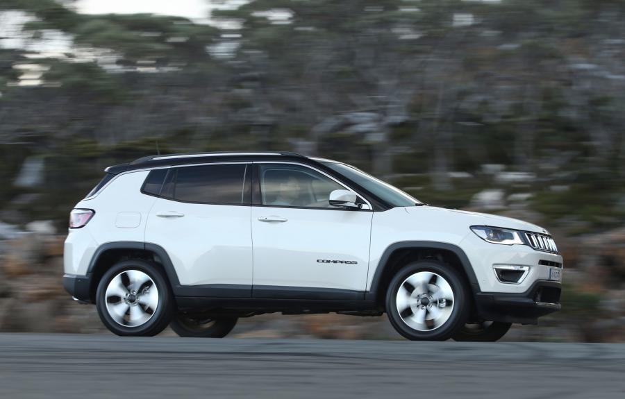  Jeep Compass Limited (MP) 2017 года  (AU) (фото 18 из 41)